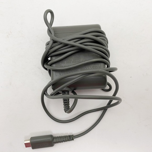 Nintendo‎ DS AC Adapter Plug In - Picture 3 of 3